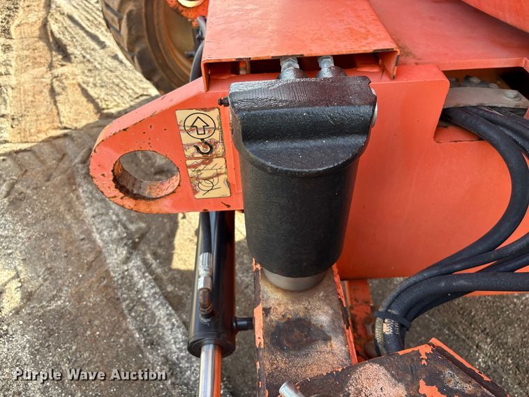 image for item EF0996 2007 JLG 600 boom lift