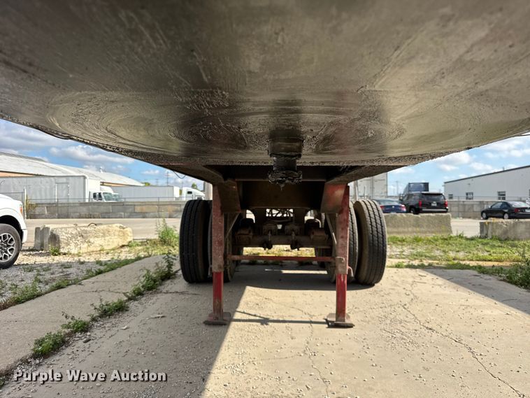 image for item EF2226 1989 Palmer end dump trailer