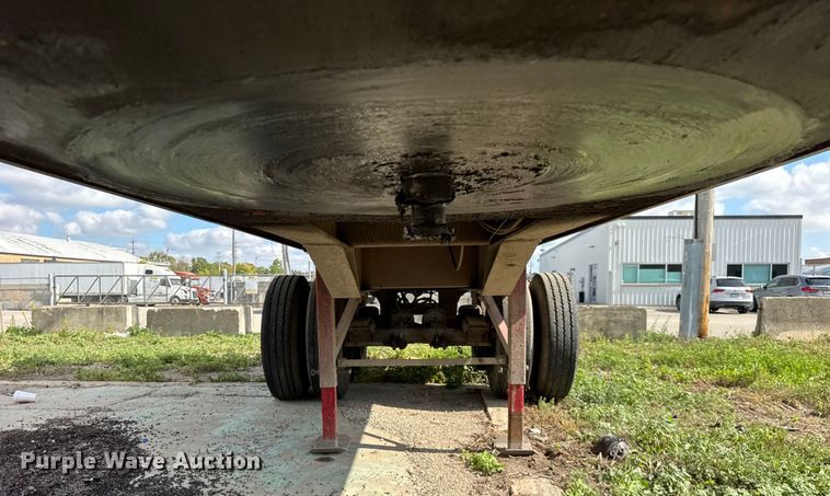 image for item EF2230 1989 Palmer end dump trailer