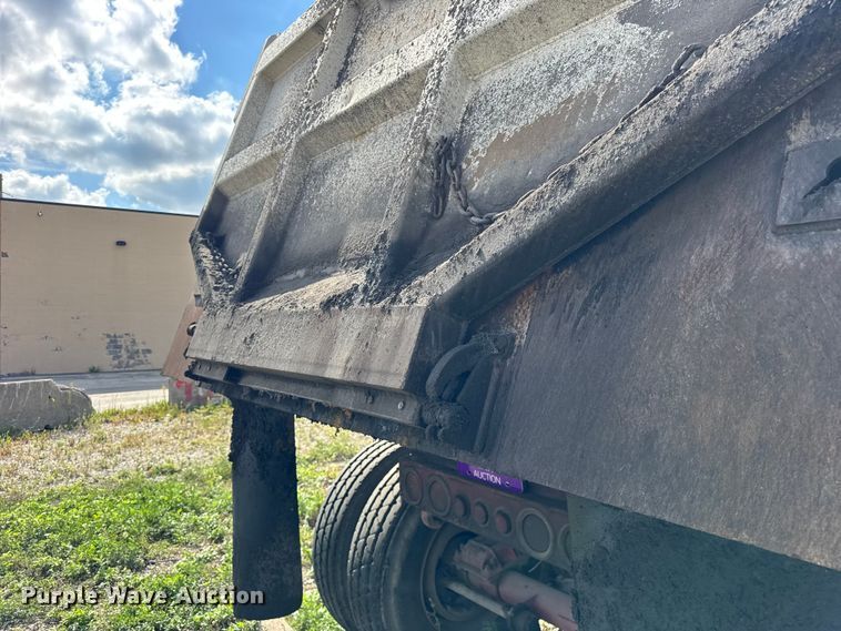 image for item EF2230 1989 Palmer end dump trailer