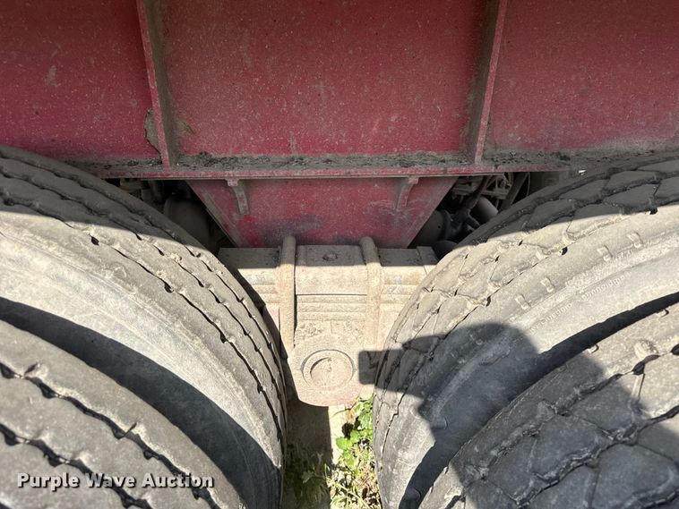 image for item EF2230 1989 Palmer end dump trailer