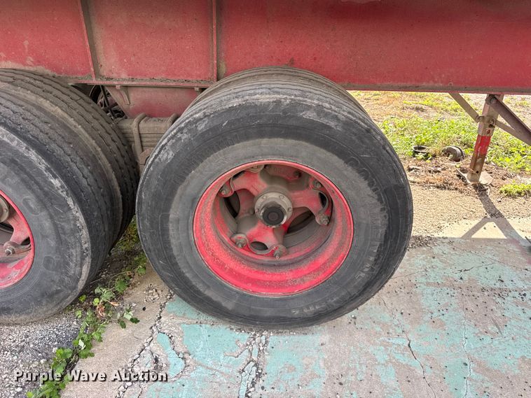 image for item EF2230 1989 Palmer end dump trailer