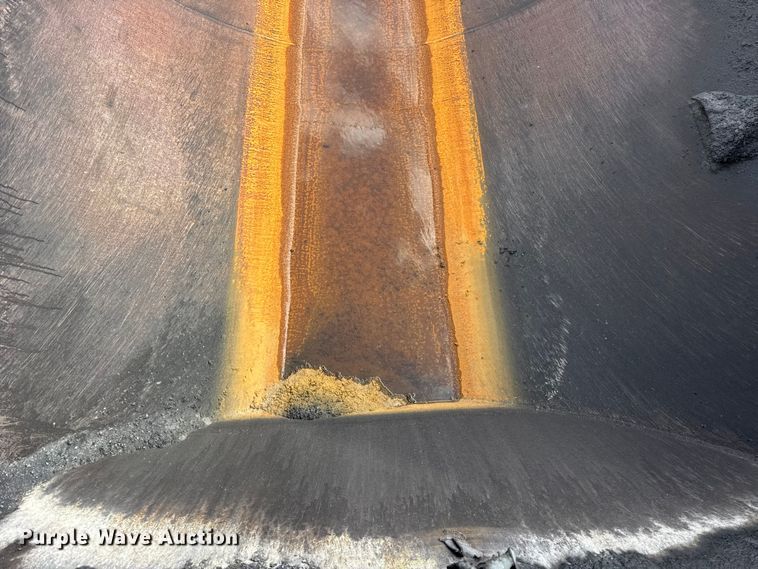 image for item EF2230 1989 Palmer end dump trailer