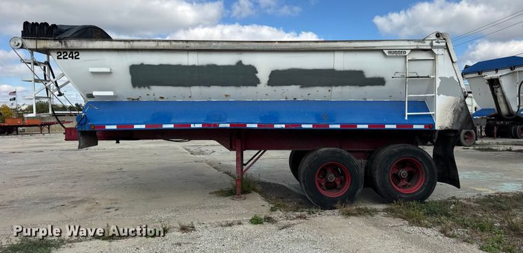 image for item EF2231 1989 Palmer end dump trailer