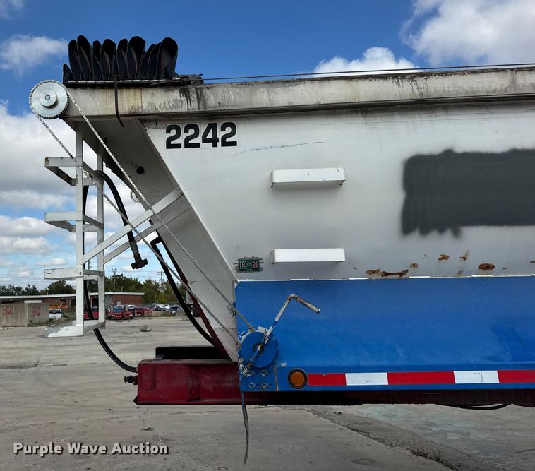 image for item EF2231 1989 Palmer end dump trailer