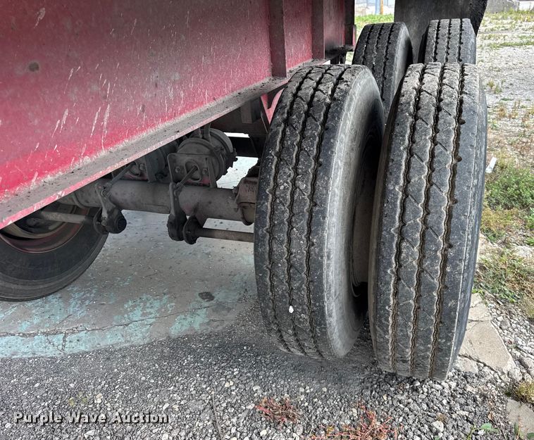 image for item EF2231 1989 Palmer end dump trailer