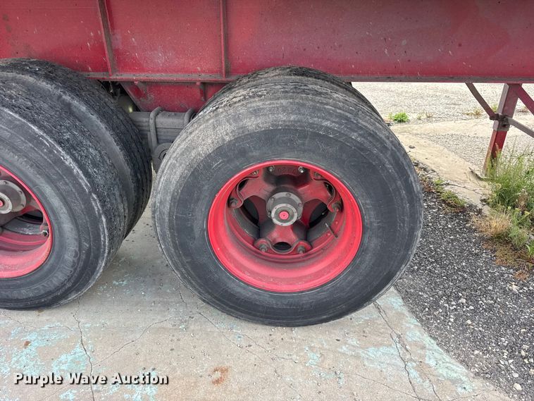 image for item EF2231 1989 Palmer end dump trailer