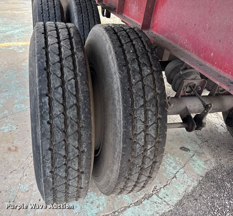 image for item EF2231 1989 Palmer end dump trailer