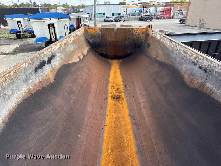 image for item EF2231 1989 Palmer end dump trailer