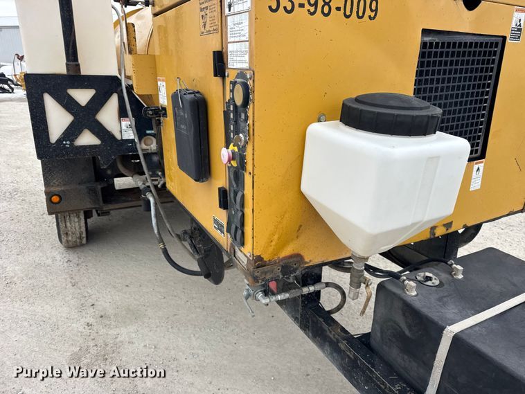 image for item EF2395 Vermeer V800LE vacuum trailer