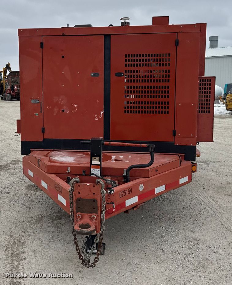 image for item EF2396 2016 Ditch Witch FX65 vacuum trailer