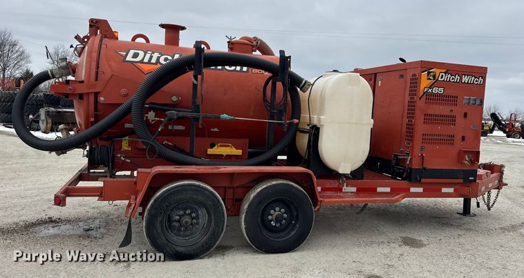 image for item EF2396 2016 Ditch Witch FX65 vacuum trailer