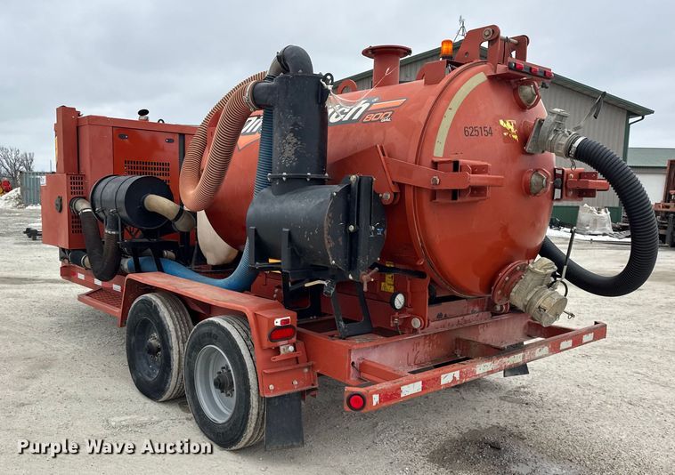 image for item EF2396 2016 Ditch Witch FX65 vacuum trailer