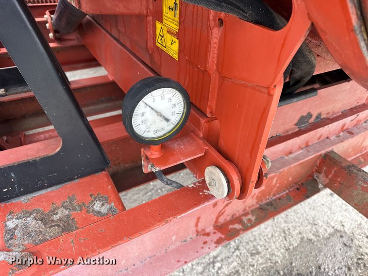 image for item EF2396 2016 Ditch Witch FX65 vacuum trailer