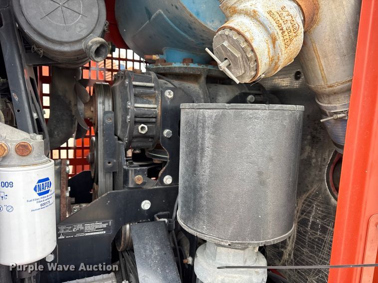 image for item EF2396 2016 Ditch Witch FX65 vacuum trailer