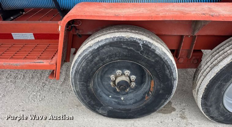 image for item EF2396 2016 Ditch Witch FX65 vacuum trailer