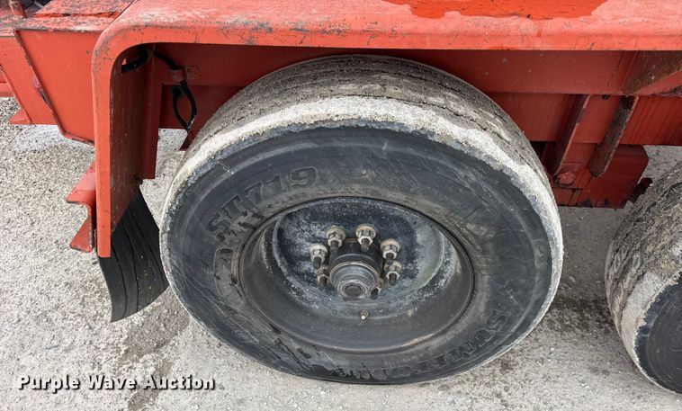 image for item EF2396 2016 Ditch Witch FX65 vacuum trailer