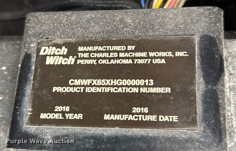 image for item EF2396 2016 Ditch Witch FX65 vacuum trailer