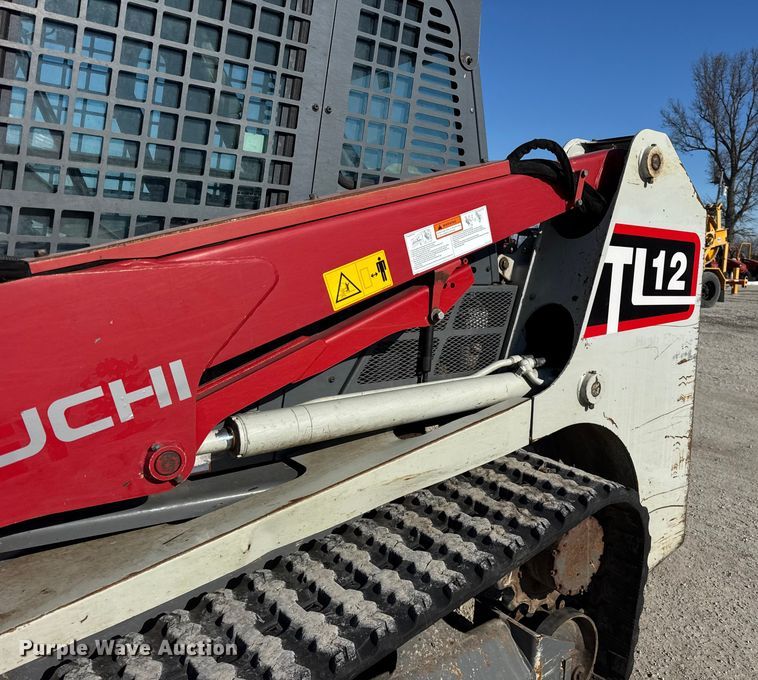 image for item EF2397 2015 Takeuchi TL12 skid steer loader