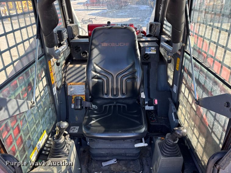 image for item EF2397 2015 Takeuchi TL12 skid steer loader