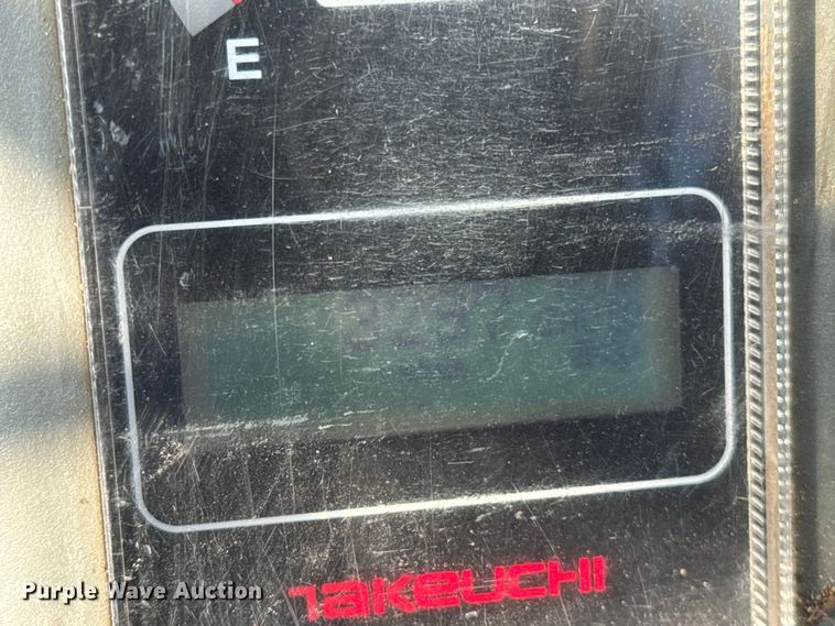 image for item EF2397 2015 Takeuchi TL12 skid steer loader