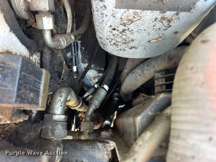 image for item EF2397 2015 Takeuchi TL12 skid steer loader