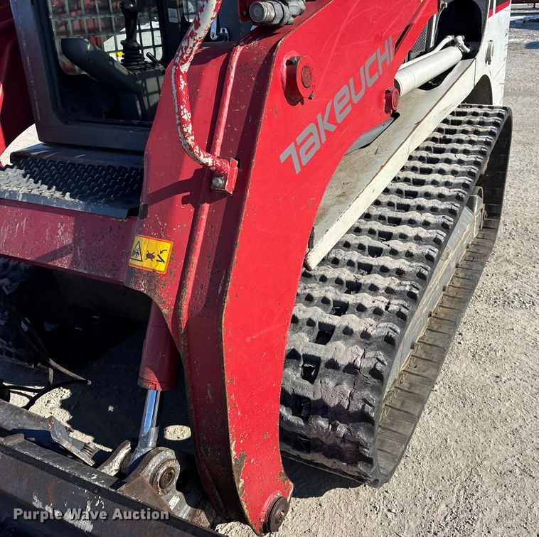 image for item EF2397 2015 Takeuchi TL12 skid steer loader