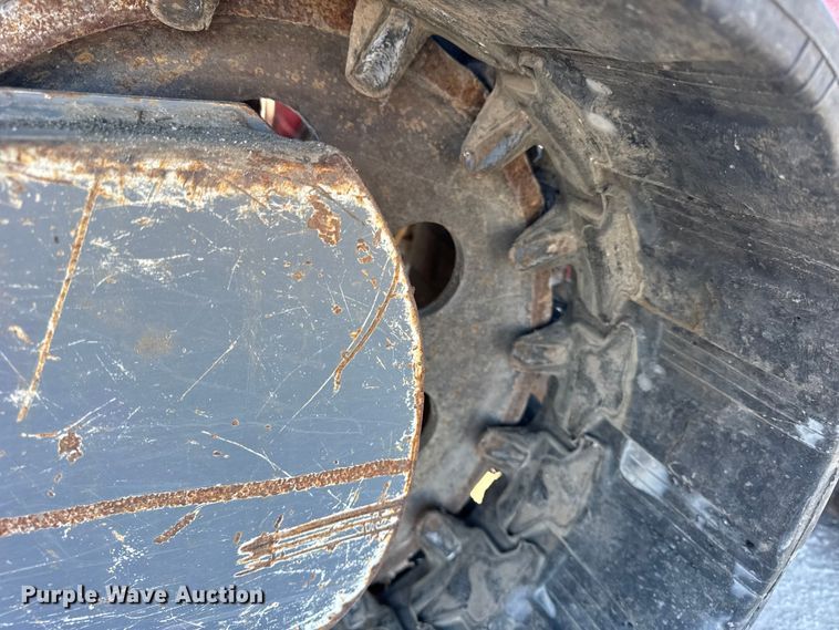 image for item EF2397 2015 Takeuchi TL12 skid steer loader