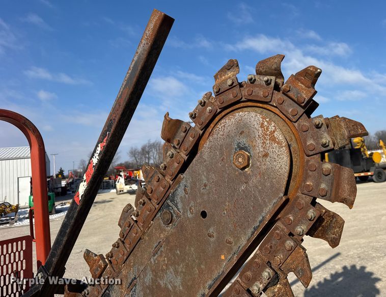 image for item EF2398 2010 Ditch Witch RT45 trencher
