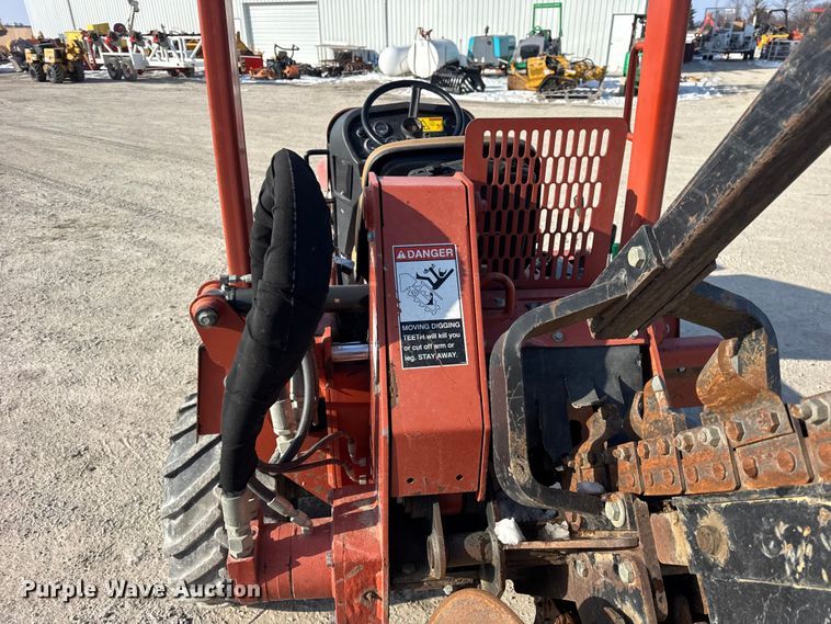 image for item EF2398 2010 Ditch Witch RT45 trencher