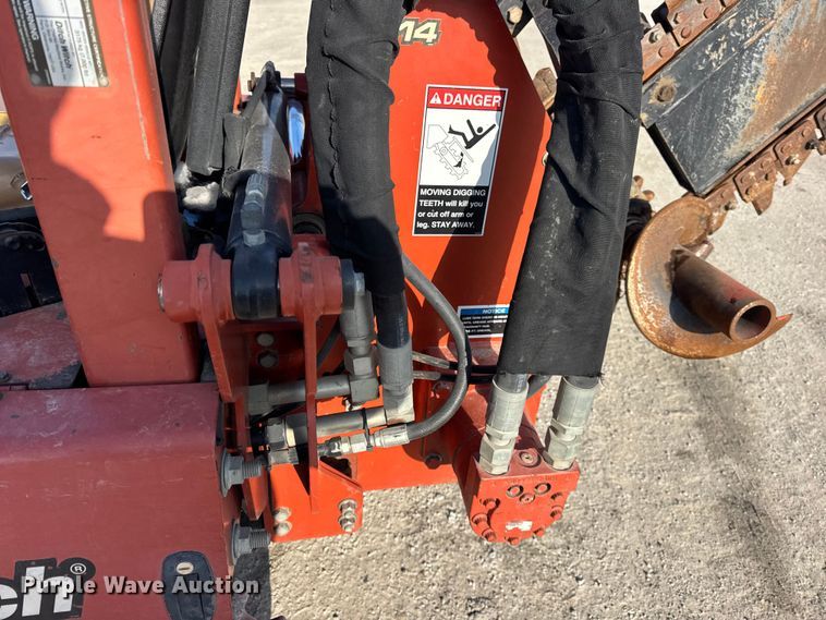 image for item EF2398 2010 Ditch Witch RT45 trencher