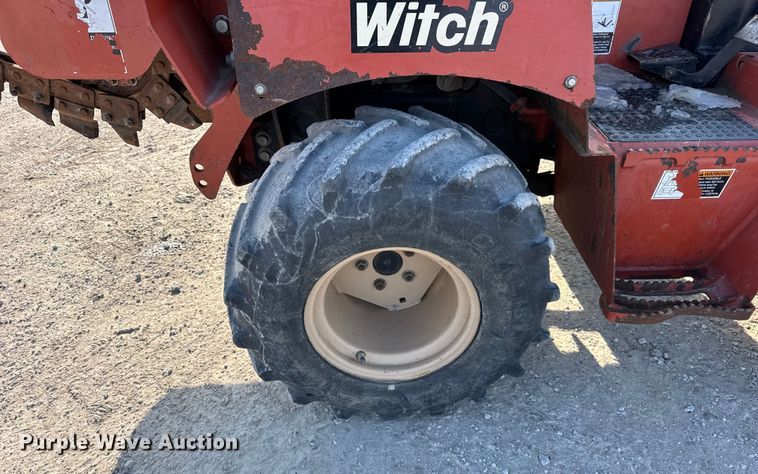 image for item EF2398 2010 Ditch Witch RT45 trencher