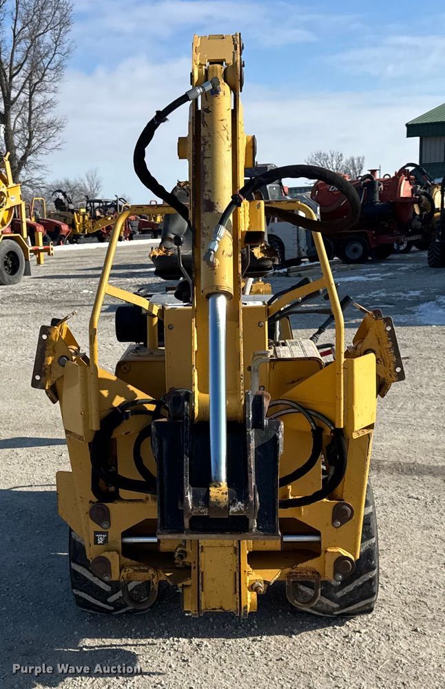 image for item EF2399 2003 Vermeer LM42 cable plow