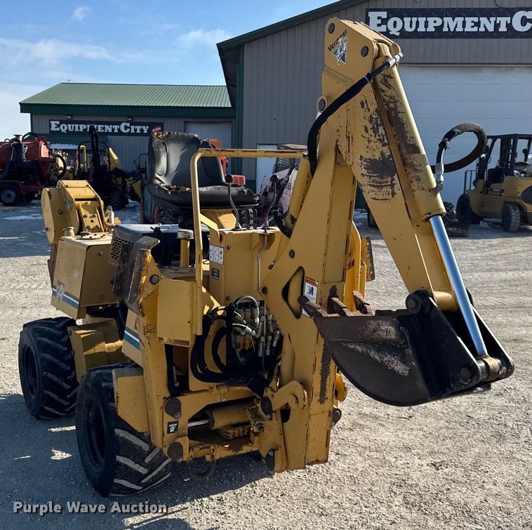 image for item EF2399 2003 Vermeer LM42 cable plow