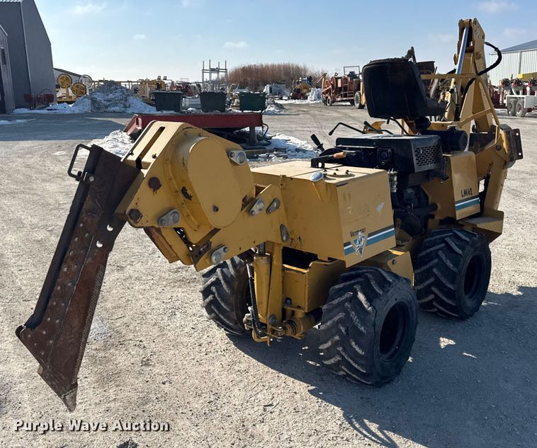 image for item EF2399 2003 Vermeer LM42 cable plow