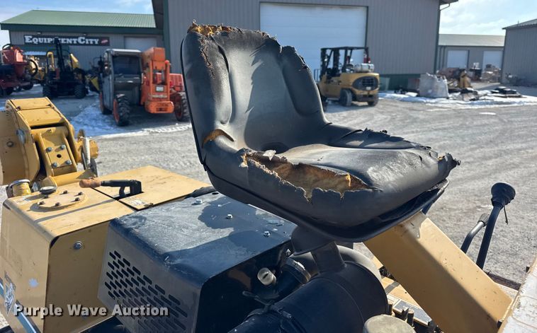 image for item EF2399 2003 Vermeer LM42 cable plow