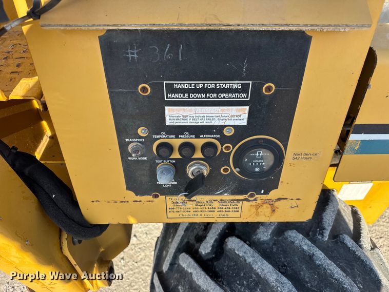 image for item EF2399 2003 Vermeer LM42 cable plow