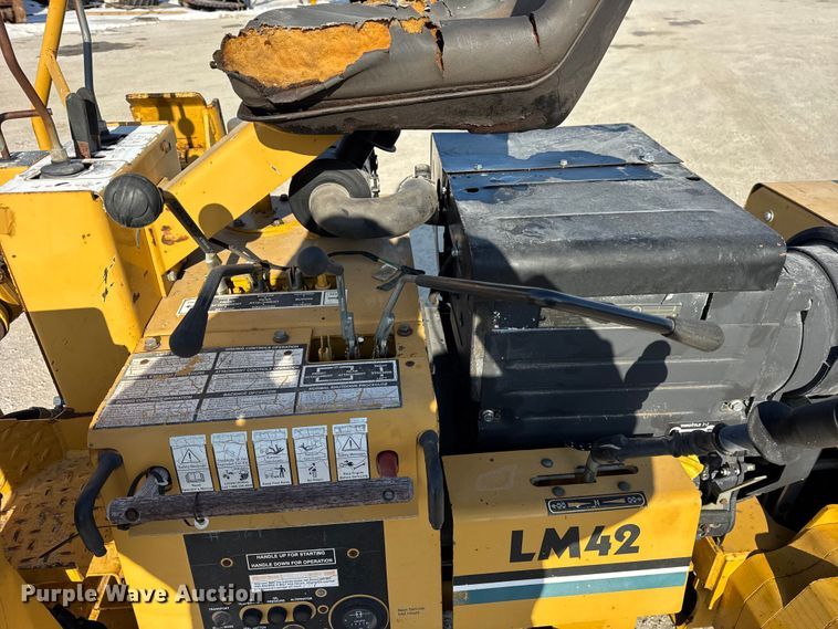 image for item EF2399 2003 Vermeer LM42 cable plow