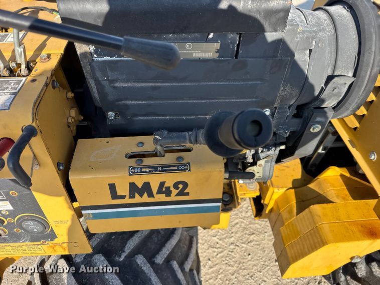 image for item EF2399 2003 Vermeer LM42 cable plow