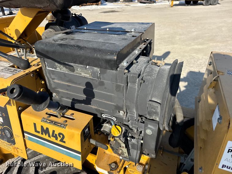 image for item EF2399 2003 Vermeer LM42 cable plow