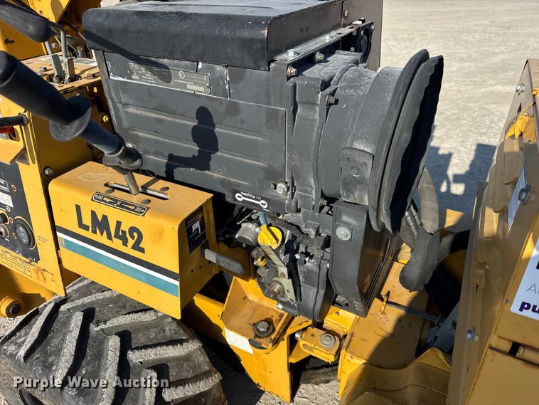 image for item EF2399 2003 Vermeer LM42 cable plow