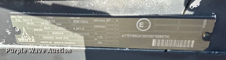 image for item EF2399 2003 Vermeer LM42 cable plow