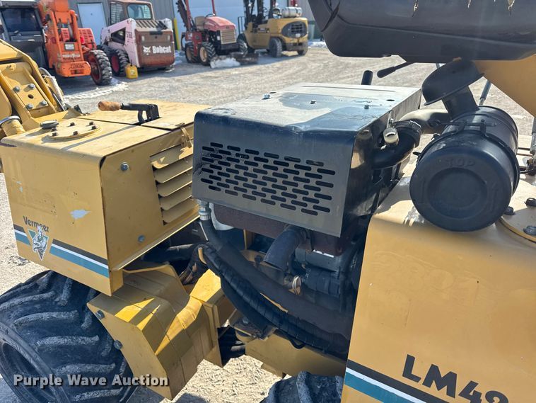 image for item EF2399 2003 Vermeer LM42 cable plow