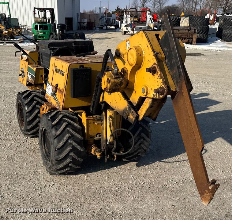image for item EF2400 2011 Vermeer LM42 cable plow