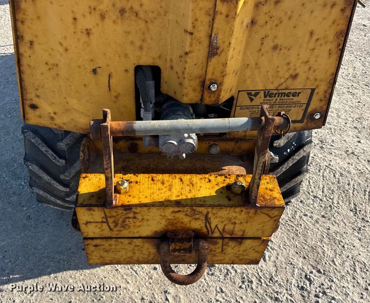 image for item EF2400 2011 Vermeer LM42 cable plow