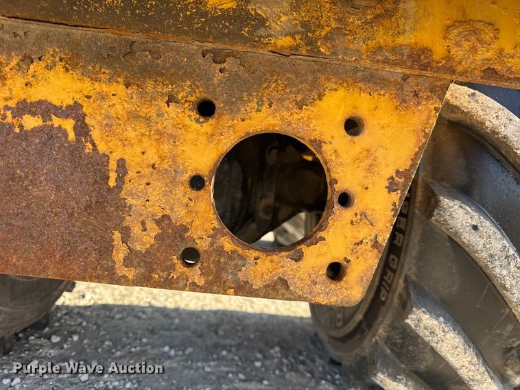 image for item EF2400 2011 Vermeer LM42 cable plow