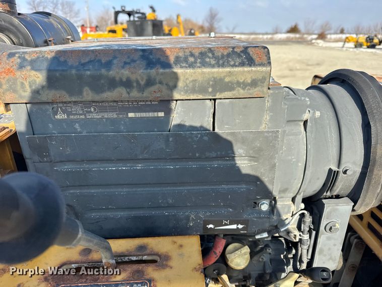 image for item EF2400 2011 Vermeer LM42 cable plow