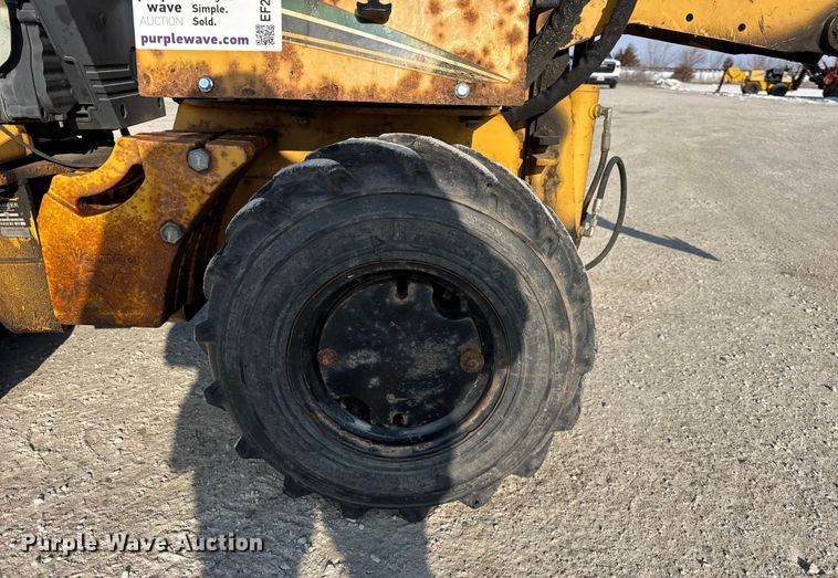 image for item EF2400 2011 Vermeer LM42 cable plow