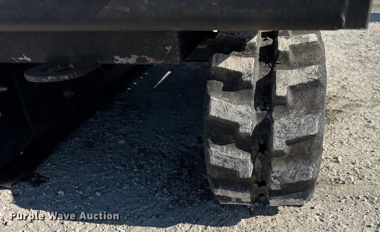 image for item EF2401 Stanley Trachorse power buggy