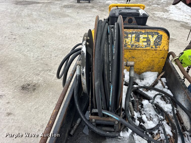 image for item EF2402 Stanley Trachorse power buggy